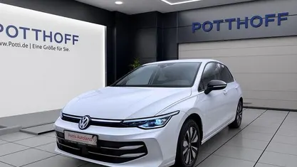 Gebraucht VW Golf VIII Goal 116 PS (85 kW) 2025 Limousine