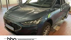 Blau Gebraucht 2022 Ford Focus Titanium Kombi | 17.930 € (Guter Preis)
