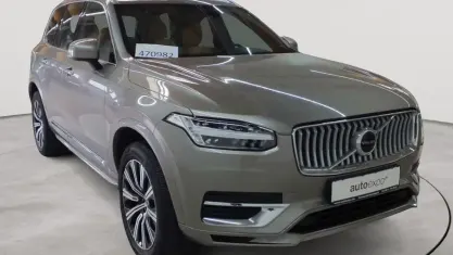 Gebraucht Volvo XC90 Inscription 235 PS (172 kW) 2022 Pebble grey metallic SUV
