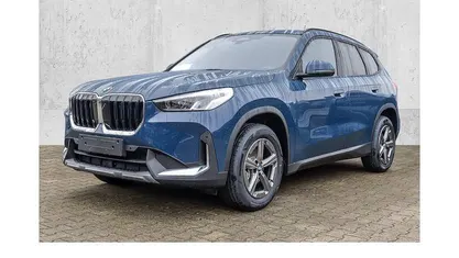 Neu BMW X1 Comfort Edition 136 PS (100 kW) 2025 Blau SUV