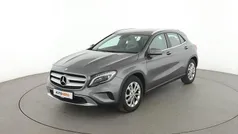 Grau Gebraucht 2015 Mercedes GLA200 Urban SUV | 15.860 € (Fairer Preis)