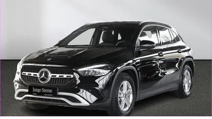 Gebraucht Mercedes GLA200 Advanced 163 PS (119 kW) 2024 Unilack nachtschwarz SUV