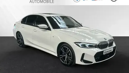 Gebraucht BMW 330e M Sport 292 PS (214 kW) 2025 Alpinweiß iii Limousine