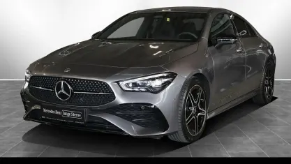 Gebraucht Mercedes CLA200 AMG 150 PS (110 kW) 2025 Metalliclack mountaingrau Coupé