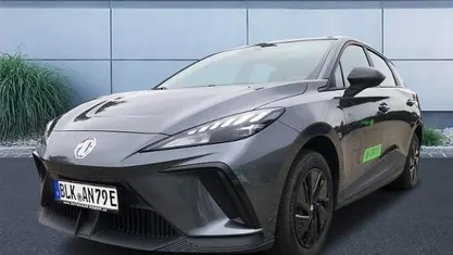 Grau Gebraucht 2023 MG MG4 EV Kleinwagen | 18.000 € (Fairer Preis)