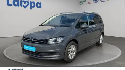 Gebraucht 2024 VW Touran Comfortline Van / Kleinbus | 32.430 € (Fairer Preis)