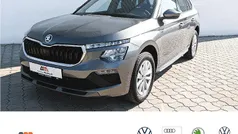 Gebraucht 2024 Skoda Kamiq Selection SUV | 27.700 € (Superpreis)