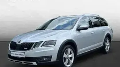 Gebraucht Skoda Octavia Scout Scout 4x4 184 PS (135 kW) 2019 Brilliantsilber metallic Kombi
