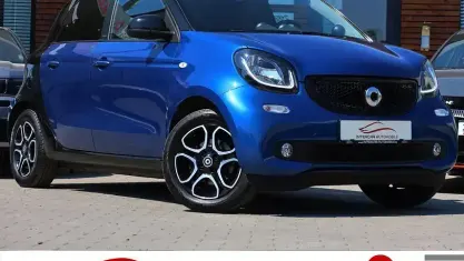 Gebraucht Smart ForFour Passion 90 PS (66 kW) 2015 Blau Kleinwagen