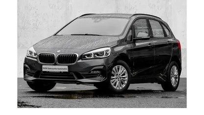 Grau Gebraucht 2020 BMW 220 Advantage Van / Kleinbus | 18.890 € (Fairer Preis)