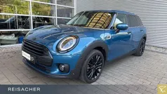 Island blue metallic Gebraucht 2022 Mini One D Clubman Kombi | 24.990 €