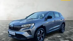 Grau Gebraucht 2025 Renault Austral Evolution SUV | 33.049 € (Fairer Preis)