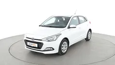 Weiß Gebraucht 2017 Hyundai i20 Classic Limousine | 9.340 € (Fairer Preis)
