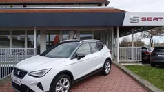 Nevada weiß / dach magnetic grau (metallic) Neu 2024 Seat Arona FR SUV | 26.800 € (Fairer Preis)