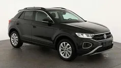 Gebraucht 2025 VW T-Roc Life SUV | 31.895 € (Superpreis)
