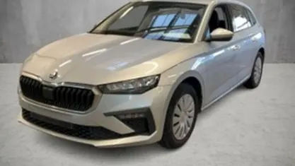 Gebraucht Skoda Scala Essence 116 PS (85 kW) 2024 Silber Kleinwagen