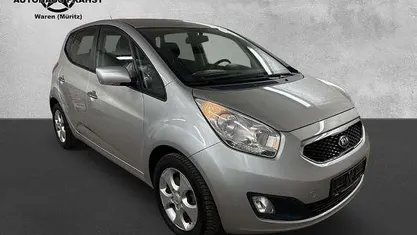 Gebraucht 2014 Kia Venga FIFA World Cup Edition Kleinwagen | 9.990 € (Fairer Preis)