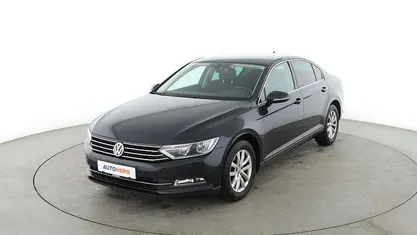 Gebraucht VW Passat Comfortline 150 PS (110 kW) 2015 Limousine