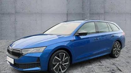 Gebraucht Skoda Octavia SportLine 150 PS (110 kW) 2025 Kombi