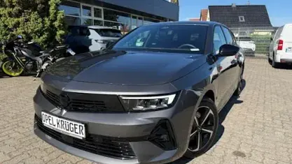 Gebraucht Opel Astra 131 PS (96 kW) 2025 Grau Kleinwagen