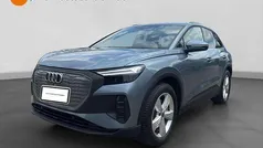 Geysirblau Gebraucht 2022 Audi Q4 e-tron Basis SUV | 32.990 € (Fairer Preis)