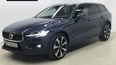 Gebraucht 2024 Volvo V60 CC Plus Kombi | 45.990 € (Fairer Preis)