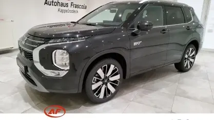 Gebraucht Mitsubishi Outlander P-HEV Top 306 PS (225 kW) 2025 Schwarz SUV