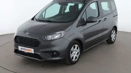 Gebraucht Ford Tourneo Courier Trend 101 PS (74 kW) 2018 Grau Van / Kleinbus