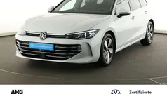 Gebraucht 2025 VW Passat Elegance Kombi | 37.490 € (Superpreis)
