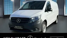 Arktikweiß Gebraucht 2023 Mercedes Vito Van / Kleinbus | 31.880 € (Fairer Preis)