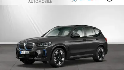 Gebraucht BMW iX3 M Sport 210 kW (286 PS) 2023 Sophistograu brillanteffekt metallic SUV