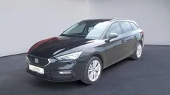 Mitternachtsschwarz Gebraucht 2024 Seat Leon ST Style Kombi | 27.490 € (Fairer Preis)