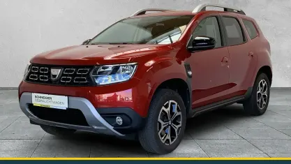 Begagnad Dacia Duster Celebration 131 HK (96 kW) 2020 Röd SUV