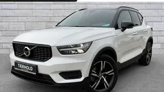 Crystal white Gebraucht 2021 Volvo XC40 R-Design SUV | 33.900 € (Fairer Preis)