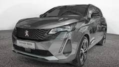 Grau Gebraucht 2023 Peugeot 5008 GT Van / Kleinbus | 34.850 € (Fairer Preis)