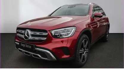 Używany Mercedes GLC300e Exclusive 306 KM (225 kW) 2022 Czerwony SUV