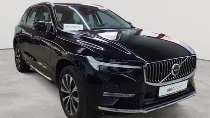 Gebraucht Volvo XC60 Plus 197 PS (144 kW) 2023 Black stone SUV
