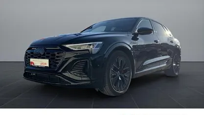 Gebraucht Audi Q8 e-tron S-Line 250 kW (340 PS) 2023 Mythosschwarz metallic SUV