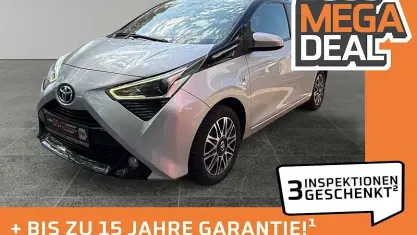 Gebraucht Toyota Aygo X-clusiv 72 PS (52 kW) 2018 Grau Kleinwagen