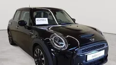 Midnight black metallic Gebraucht 2021 Mini Cooper S Classic Kleinwagen | 25.790 € (Guter Preis)