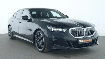 Gebraucht BMW 520 M Sport 197 PS (144 kW) 2025 Schwarz Limousine
