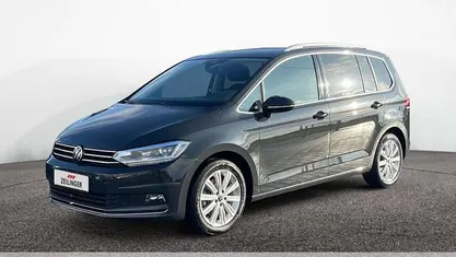 Grau Gebraucht 2025 VW Touran Highline Van / Kleinbus | 33.407 € (Fairer Preis)