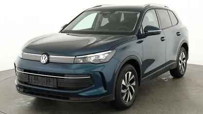 Nightshade blue metallic Neu 2025 VW Tiguan Life SUV | 40.445 € (Guter Preis)