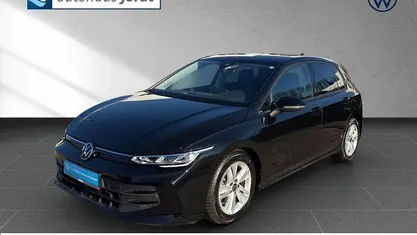 Gebraucht VW Golf VIII Life 116 PS (85 kW) 2024 Schwarz Limousine