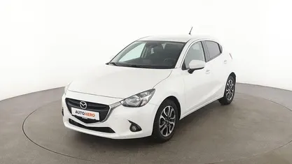 Weiß Gebraucht 2017 Mazda 2 Nakama Limousine | 10.550 € (Guter Preis)