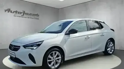 Używany Opel Corsa Elegance 75 KM (55 kW) 2021 Biały Hatchback
