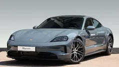 Gebraucht 2025 Porsche Taycan Cross Turismo Limousine | 109.900 €