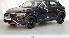 Schwarz Gebraucht 2024 VW T-Roc Life SUV | 30.490 € (Fairer Preis)