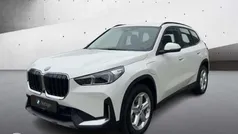 Weiss Gebraucht 2024 BMW X1 Performance SUV | 45.500 € (Fairer Preis)