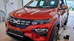 Rot Gebraucht 2023 Dacia Spring Extreme Kleinwagen | 14.996 € (Fairer Preis)